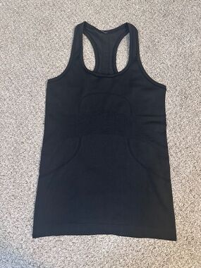 Womens Size 6 Black Lululemon Tank Top